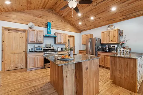 150 Whisper Ridge Dr, Bigfork, MT 59911