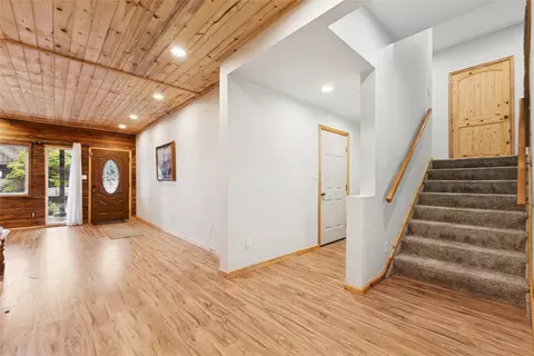 Entry Way - 150 Whisper Ridge Dr, Bigfork, MT 59911 photo 4 of 5