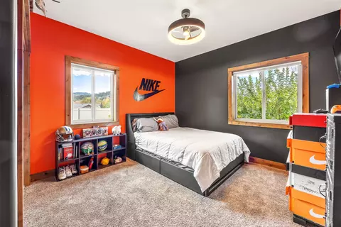 Bedroom - 12 W Cherry St, Clancy, MT 59634 photo 4 of 8
