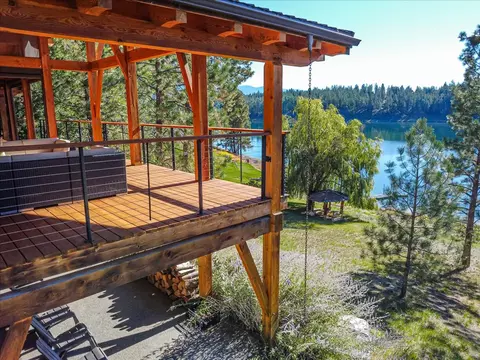Exterior - 471 Carpenter Ln, Eureka, MT 59917 photo 11 of 24