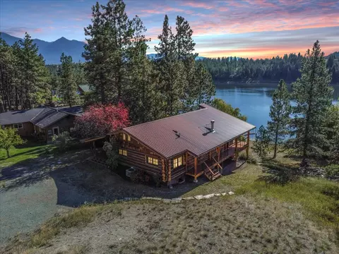 471 Carpenter Ln, Eureka, MT 59917