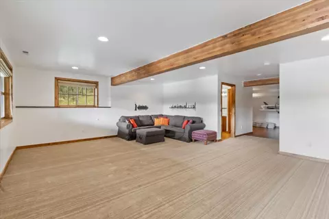 Living - 471 Carpenter Ln, Eureka, MT 59917 photo 4 of 5