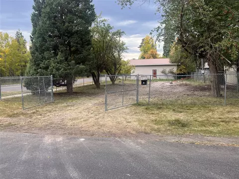 4 Iowa Ave, Whitefish, MT 59937