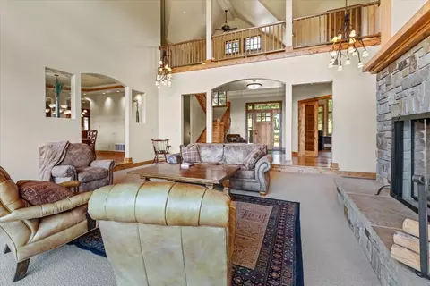 Living - 5868 Sinclair Creek Rd, Eureka, MT 59917 photo 4 of 9