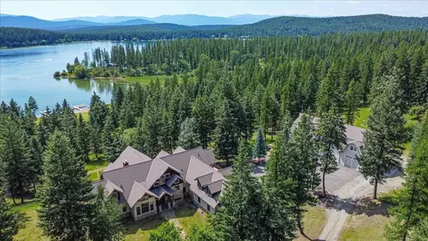 5868 Sinclair Creek Rd, Eureka, MT 59917