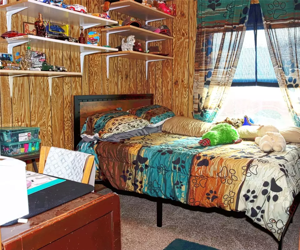 Bedroom - 820 4th St, Big Sandy, MT 59520 photo 2 of 2