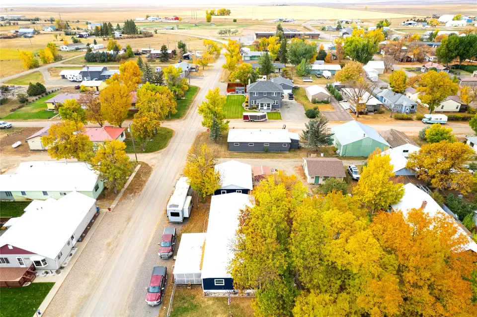 View/Area - 820 4th St, Big Sandy, MT 59520 photo 2 of 3