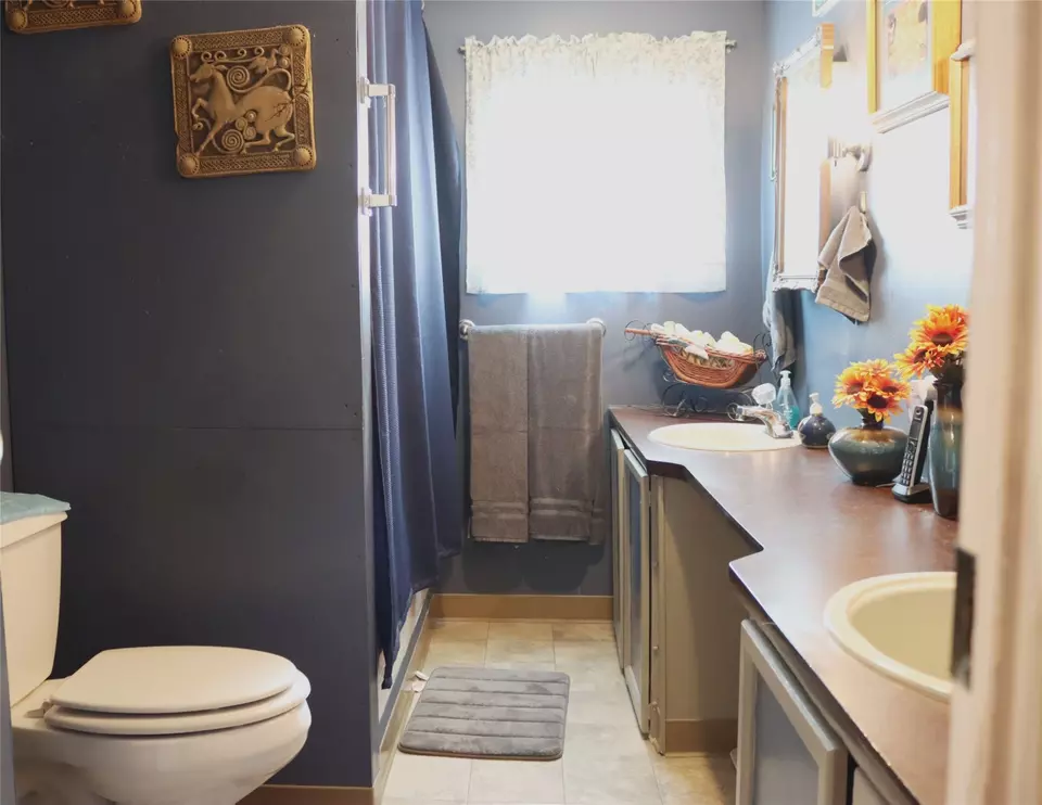 Bath - 820 4th St, Big Sandy, MT 59520 photo 3 of 3