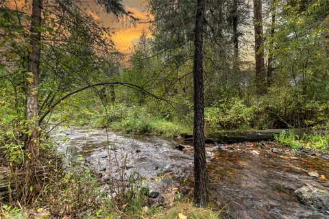 1715 Streamside Ct, Missoula, MT 59808