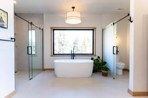 Bath - 80 Mountain Meadow Rd, Clancy, MT 59634 photo 9 of 21