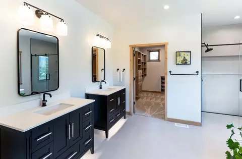 Bath - 80 Mountain Meadow Rd, Clancy, MT 59634 photo 2 of 21