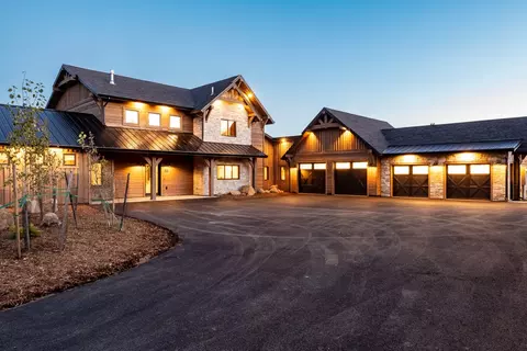80 Mountain Meadow Rd, Clancy, MT 59634