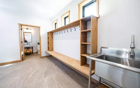 Entry Way - 80 Mountain Meadow Rd, Clancy, MT 59634 photo 4 of 11