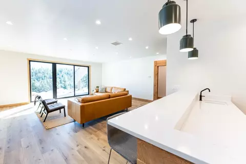 Living - 80 Mountain Meadow Rd, Clancy, MT 59634 photo 10 of 16
