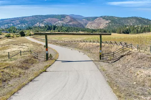 000 S Pastures, Florence, MT 59833