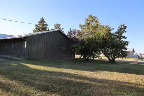 Exterior - 507 Teton Ave, Valier, MT 59486 photo 3 of 3