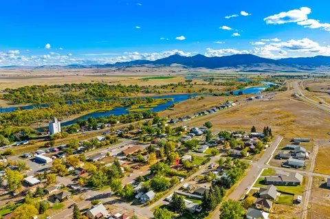 View/Area - 223 2nd St S, Cascade, MT 59421 photo 6 of 11