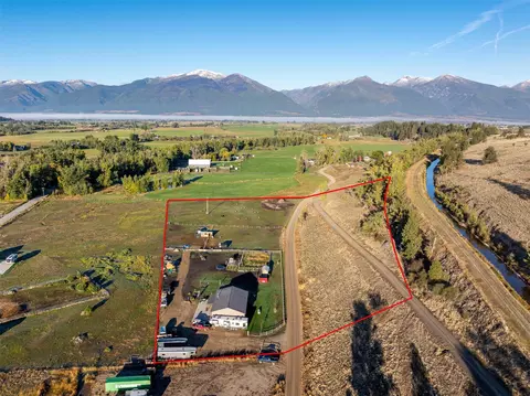 1073 N Burnt Fork Rd, Stevensville, MT 59870