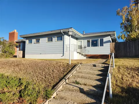 313 1st Ave SW, Cut Bank, MT 59427