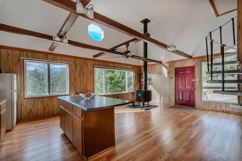 Living - 47 Dav Loop Rd, Monarch, MT 59463 photo 7 of 9