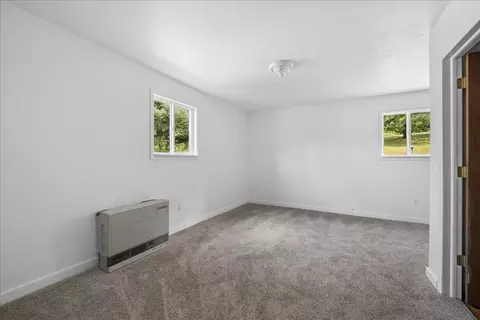 Bedroom - 47 Dav Loop Rd, Monarch, MT 59463 photo 1 of 3