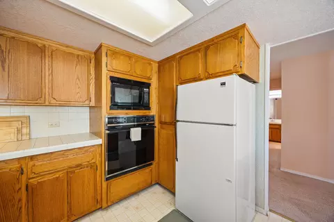 Kitchen - 39 Golf Ter #5, Bigfork, MT 59911 photo 4 of 4