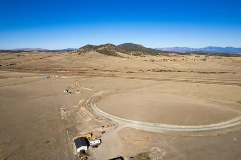 3925 Birdseye Rd, Helena, MT 59602