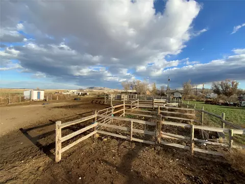 Exterior - 205 1st St NW, Box Elder, MT 59521 photo 4 of 10