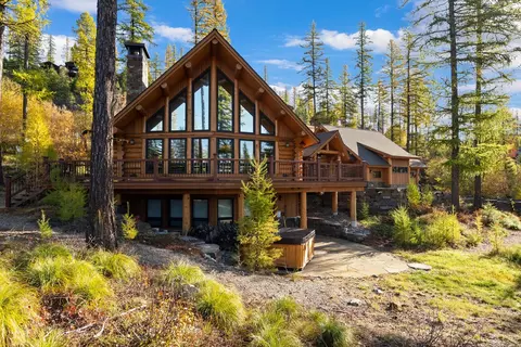 378 Elk Highlands Dr, Whitefish, MT 59937