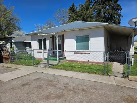 418 Buchanan St SW, Ronan, MT 59864