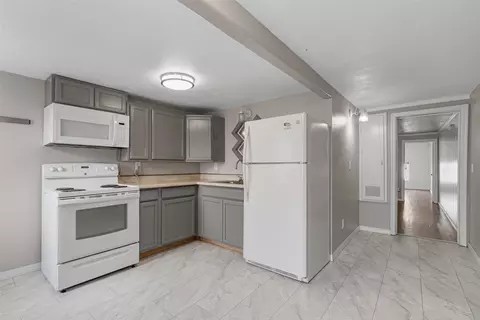 Kitchen - 120 N 2nd St, Hamilton, MT 59840 photo 2 of 4