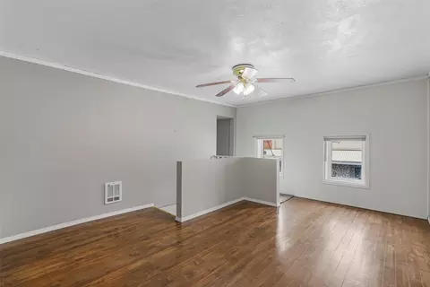 Living - 120 N 2nd St, Hamilton, MT 59840 photo 3 of 4