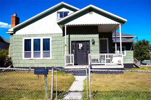 1104 W 4th St, Anaconda, MT 59711