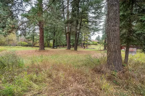 36 13th St E, Columbia Falls, MT 59912