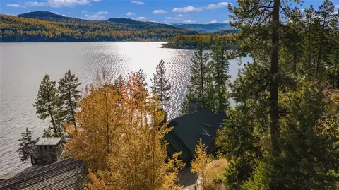View/Area - 3614 E Lakeshore Dr, Whitefish, MT 59937 photo 2 of 5
