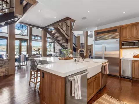 Kitchen - 3614 E Lakeshore Dr, Whitefish, MT 59937 photo 7 of 8