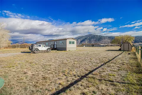 140 Shoestring Annie Rd, Butte, MT 59701