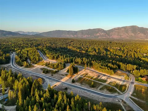 tbd Lot Apt 40 Meadow Lake Dr, Columbia Falls, MT 59912
