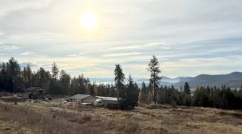 19649 Golden Pine Ln, Proctor, MT 59929