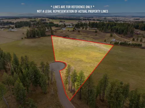 255 Patriots Ln, Columbia Falls, MT 59912