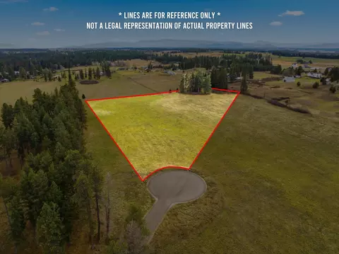 271 Patriots Ln, Columbia Falls, MT 59912