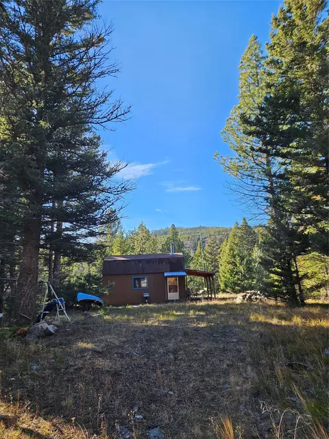 8818 Elk Trail Loop, Lincoln, MT 59639 photo 1