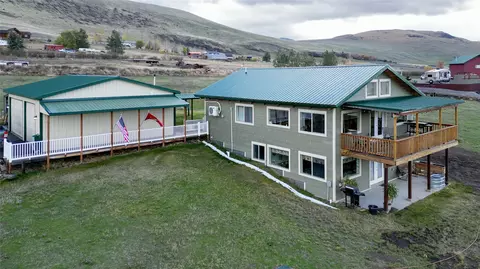 16 Wagon Wheel Ln, Plains, MT 59859