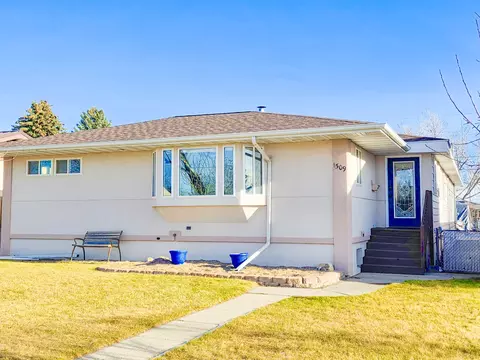 1509 High St, Great Falls, MT 59405