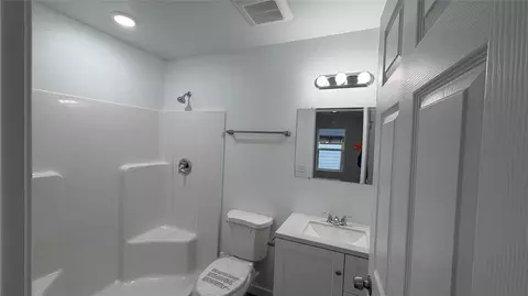 Bath - 223 E Commerce Way #14, Libby, MT 59923 photo 3 of 6