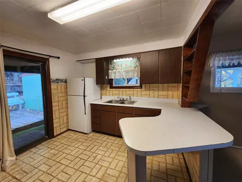 Kitchen - 33762 Us Highway 2, Libby, MT 59923 photo 2 of 3