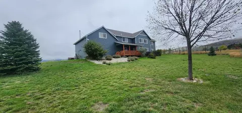 951 Summit View Way, Stevensville, MT 59870