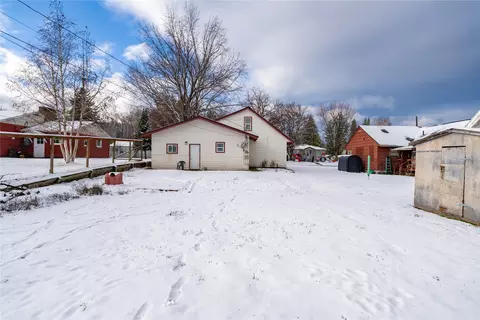 Exterior - 1009 Idaho Ave, Libby, MT 59923 photo 3 of 5
