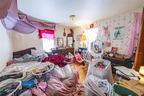 Bedroom - 1009 Idaho Ave, Libby, MT 59923 photo 1 of 4