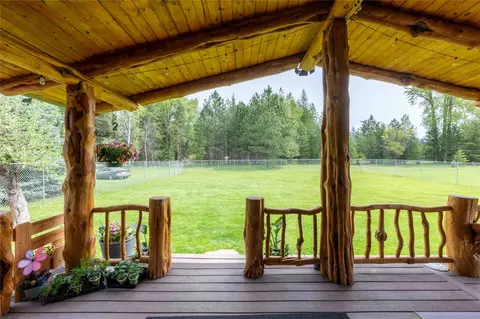 26 Willow Ln, Trout Creek, MT 59874